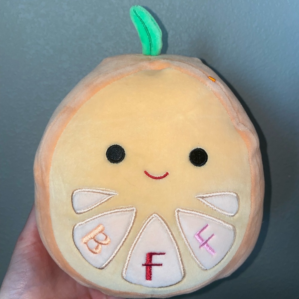 Clementine “BFF” Squishmallow (6”)